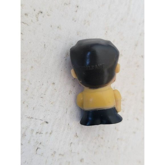 Chibi 2013 AMC Rick Walking Dead Sheriff Mini - Picture 4 of 4